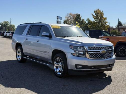 2019 Chevrolet Suburban LT