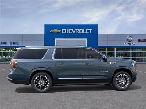 2026 GMC Yukon XL 4WD Elevation