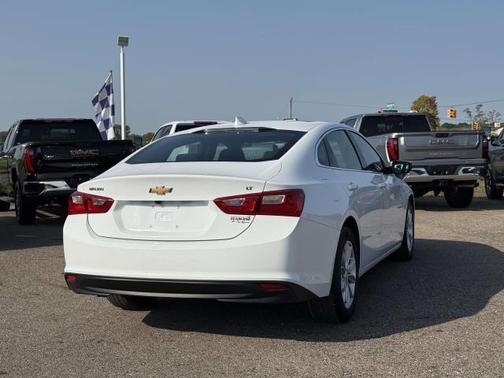 2023 Chevrolet Malibu FWD 1LT