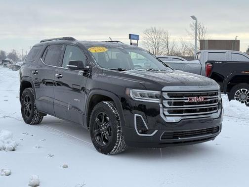 2023 GMC Acadia AWD AT4
