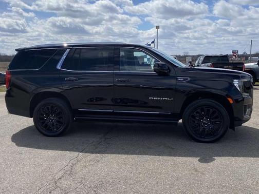 2024 GMC Yukon Denali Ultimate