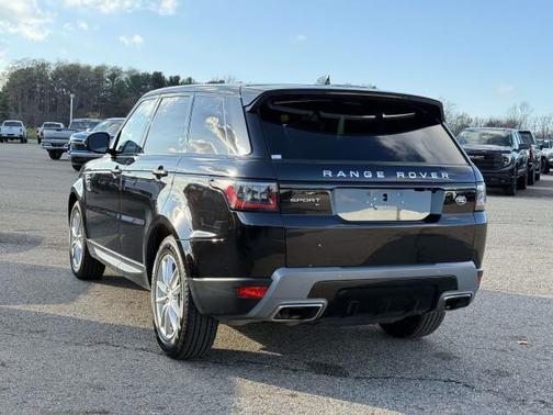 2021 Land Rover Range Rover Sport SE