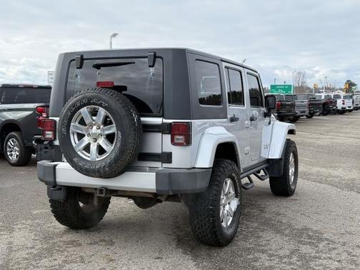 2012 Jeep Wrangler Unlimited Sahara
