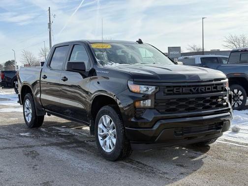 2022 Chevrolet Silverado 1500 Custom