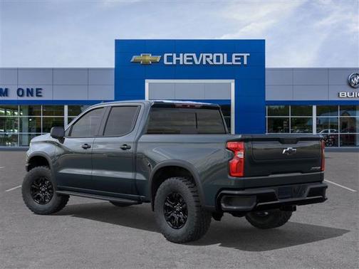 2025 Chevrolet Silverado 1500 ZR2