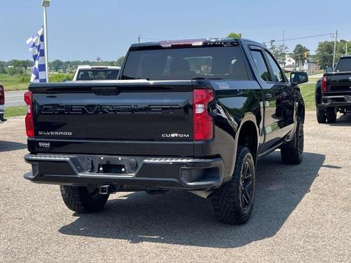 2024 Chevrolet Silverado 1500 Custom Trail Boss