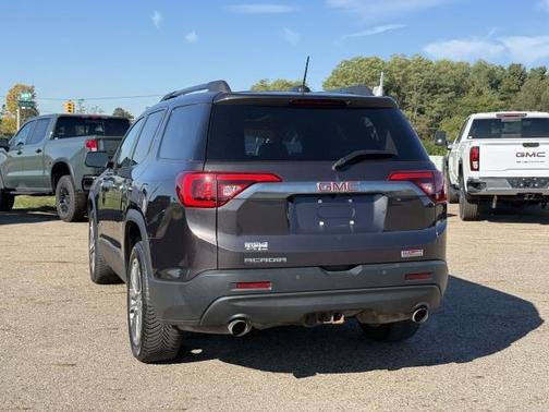 2017 GMC Acadia SLT-1