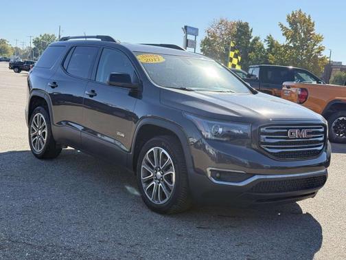 2017 GMC Acadia SLT-1
