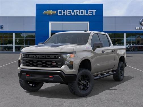Summit White 2026 Chevrolet Silverado 1500 Custom Trail Boss