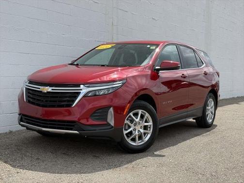 Radiant Red Tintcoat 2024 Chevrolet Equinox 1LT
