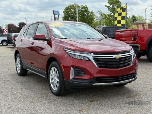 Radiant Red Tintcoat 2024 Chevrolet Equinox 1LT