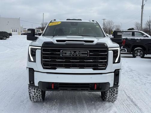 2025 GMC Sierra 2500 AT4