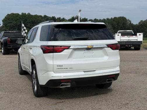 2023 Chevrolet Traverse High Country
