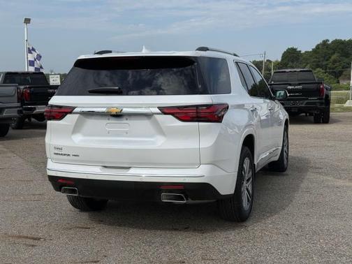 2023 Chevrolet Traverse High Country