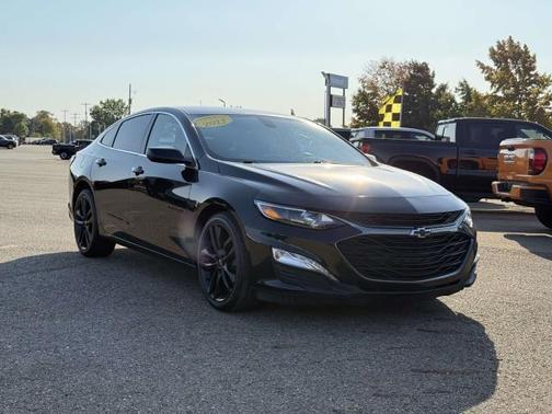 2021 Chevrolet Malibu FWD LT