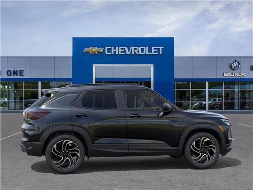 Mosaic Black Metallic 2026 Chevrolet Trailblazer RS