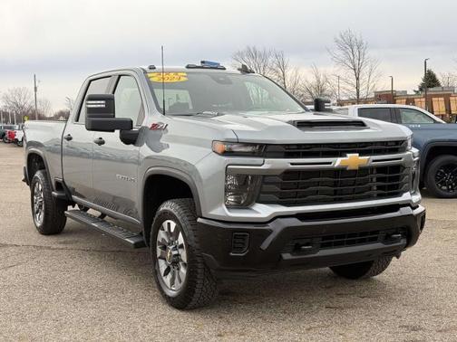 2024 Chevrolet Silverado 2500 Custom