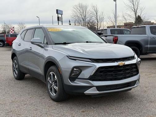 Sterling Gray Metallic 2025 Chevrolet Blazer 2LT