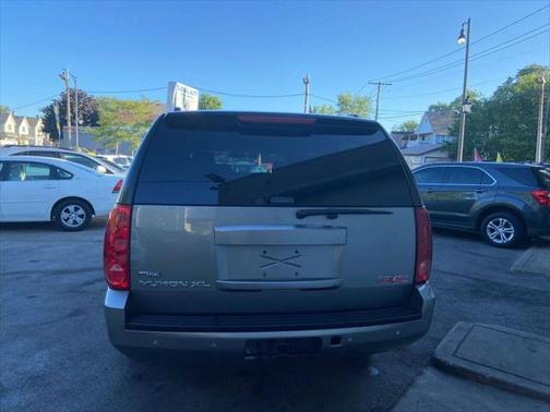 2008 GMC Yukon XL 1500 SLT