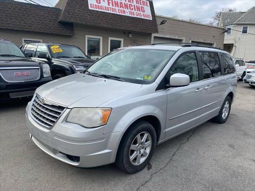 2010 Chrysler Town & Country Touring