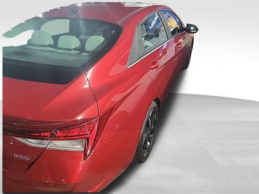 2023 Hyundai ELANTRA HEV Limited