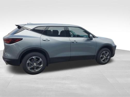 Sterling Gray Metallic 2025 Chevrolet Blazer LT