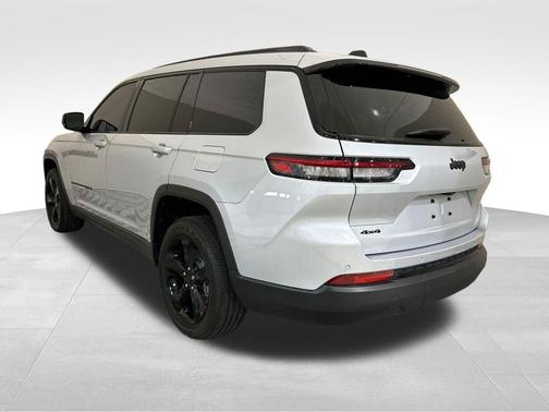 Silver Zynith 2024 Jeep Grand Cherokee L Laredo