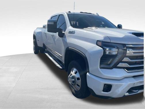 2024 Chevrolet Silverado 3500 High Country