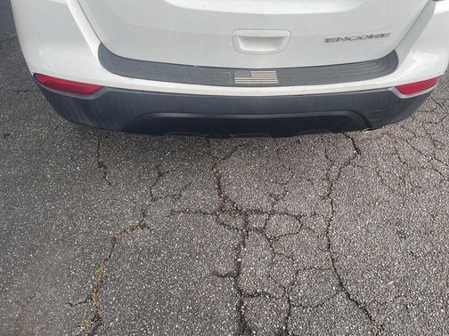 Summit White 2020 Buick Encore Preferred