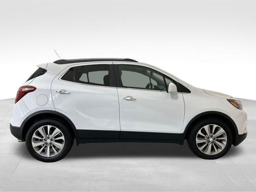 Summit White 2020 Buick Encore Preferred