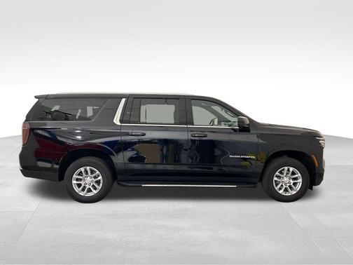 Black 2025 Chevrolet Suburban LT