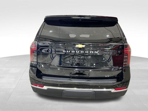 Black 2025 Chevrolet Suburban LT