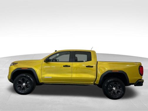 Solar Flare Metallic 2023 GMC Canyon Elevation