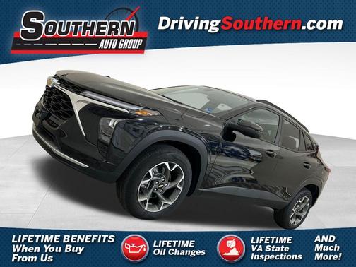 Mosaic Black Metallic 2024 Chevrolet Trax LT