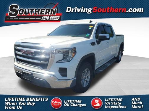 White 2019 GMC Sierra 1500 SLE