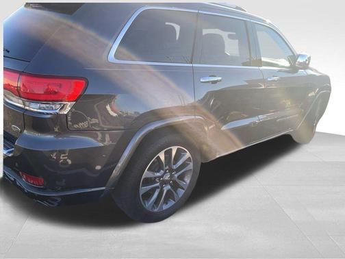 2017 Jeep Grand Cherokee Overland