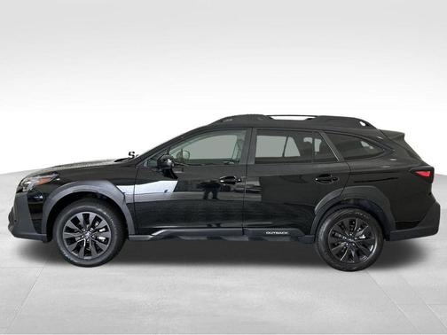 Crystal Black Silica 2025 Subaru Outback Onyx Edition