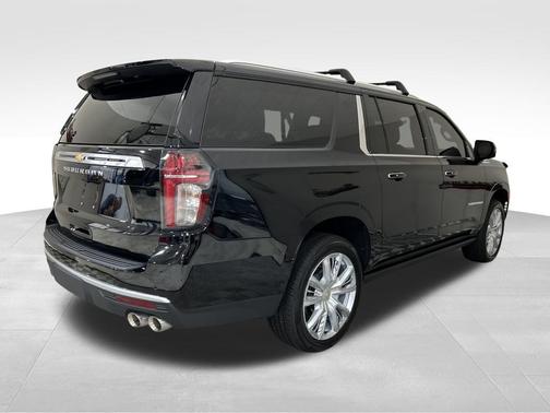 2023 Chevrolet Suburban High Country