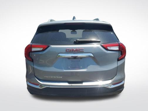 Sterling 2024 GMC Terrain SLT