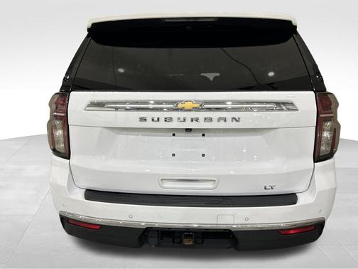 2022 Chevrolet Suburban LT