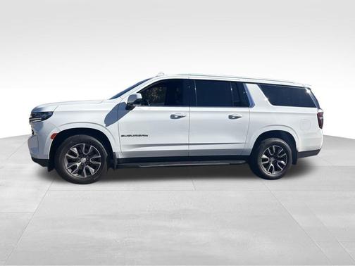 2022 Chevrolet Suburban LT