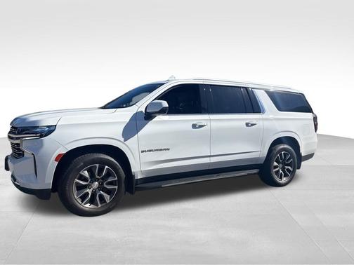 2022 Chevrolet Suburban LT