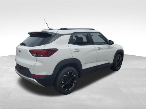 Summit White 2023 Chevrolet Trailblazer LT