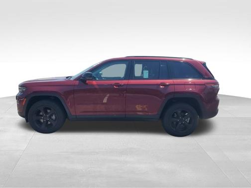 Velvet Red Pearlcoat 2023 Jeep Grand Cherokee Limited