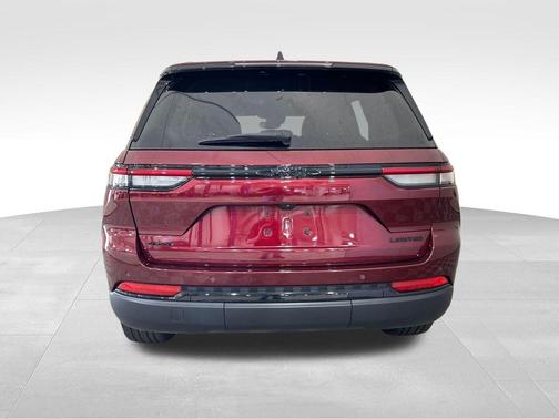 Velvet Red Pearlcoat 2023 Jeep Grand Cherokee Limited