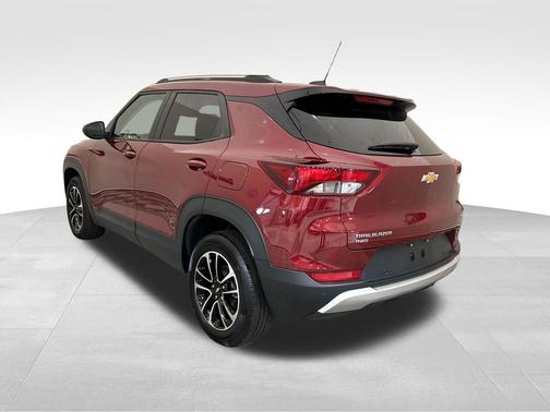 Crimson Metallic 2024 Chevrolet Trailblazer LT