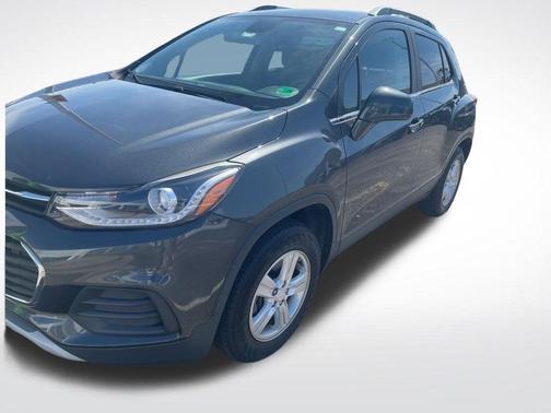 Nightfall Gray Metallic 2020 Chevrolet Trax LT