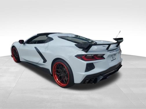 Ceramic Matrix Gray Metallic 2021 Chevrolet Corvette Stingray w/2LT