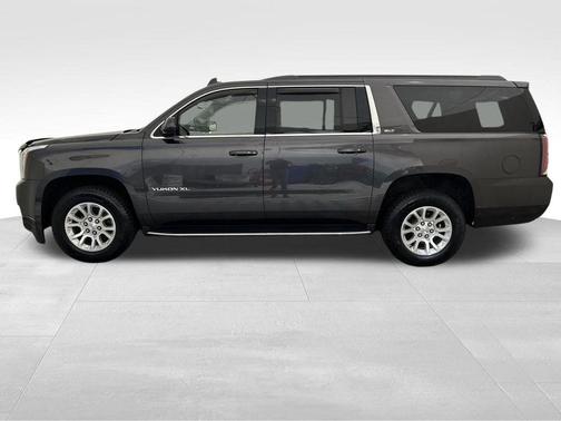 2017 GMC Yukon XL SLT
