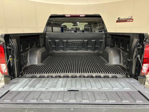 Onyx Black 2024 GMC Sierra 1500 SLE